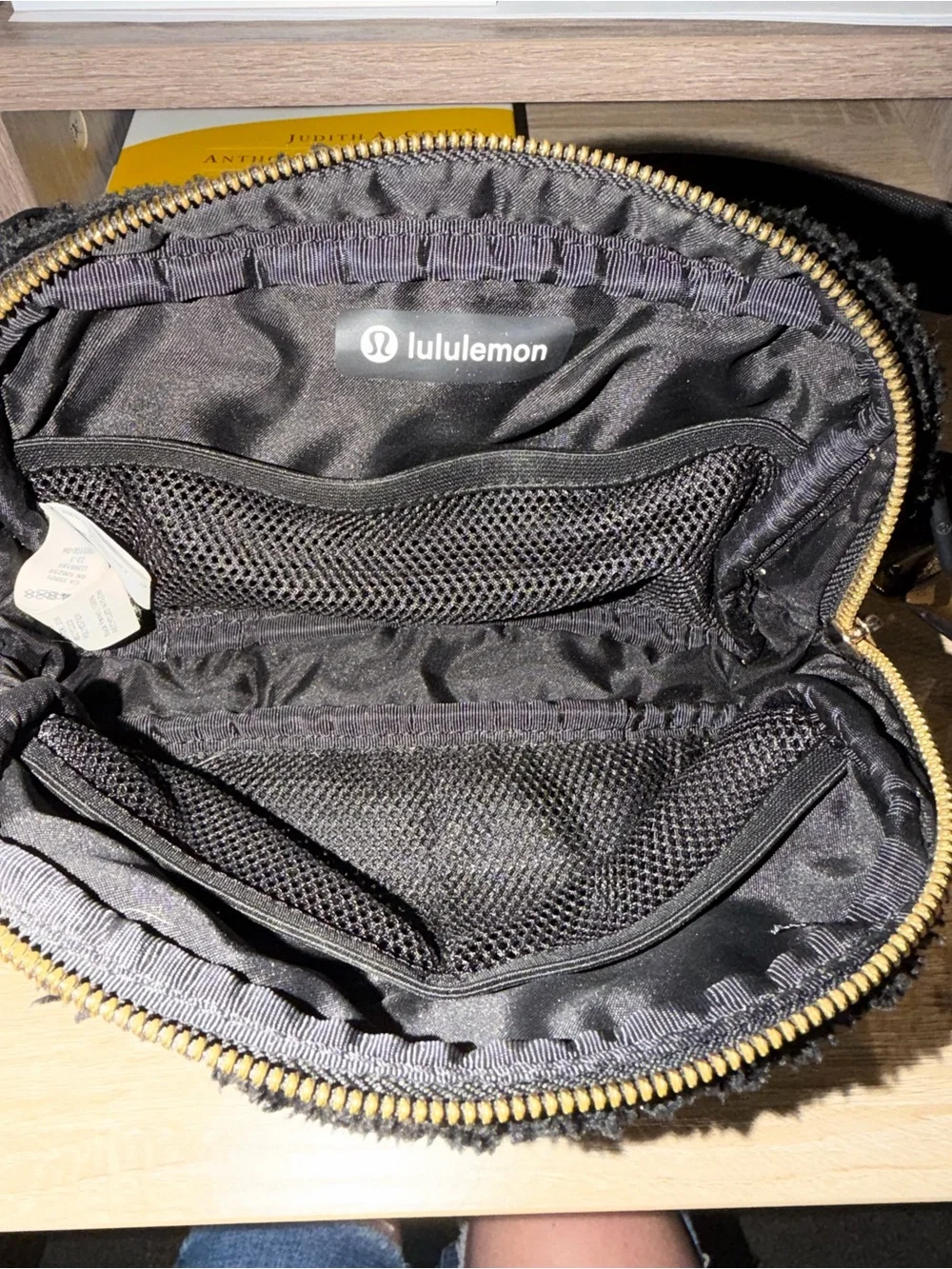 lululemon Black Sherpa Crossbody with Gold Zipper - Picture 5 of 8